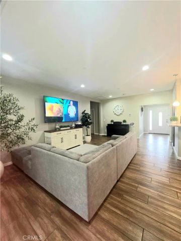 3921 La Hacienda, San Bernardino, CA 92404