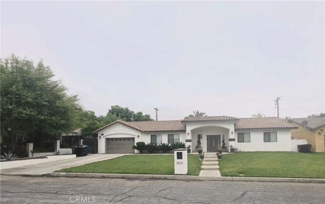 3921 La Hacienda, San Bernardino, CA 92404