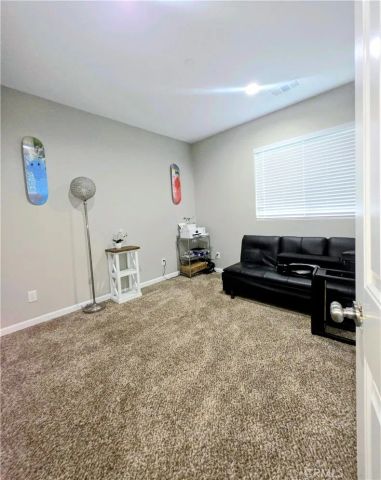 3921 La Hacienda, San Bernardino, CA 92404