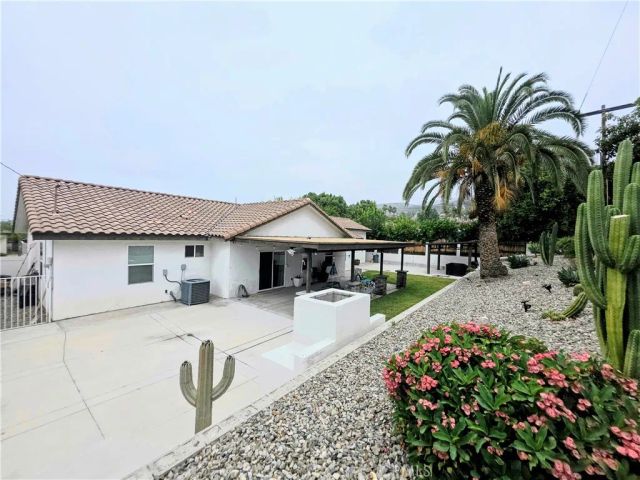3921 La Hacienda, San Bernardino, CA 92404