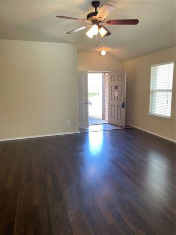 478 Harding Lane, Lavon, TX 75166