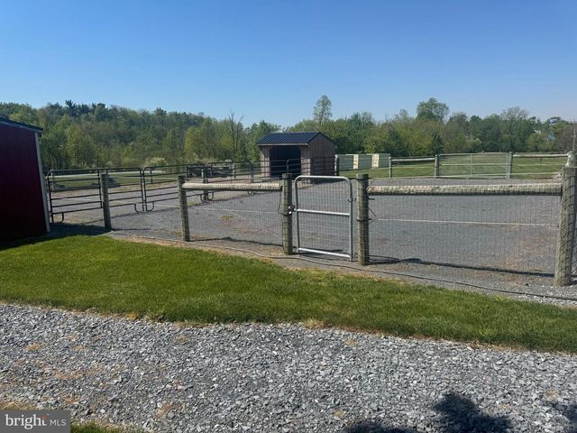 9801 OLD ROUTE 22, Bethel, PA 19507