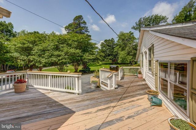 602 E 1ST ST, Mineral, VA 23117