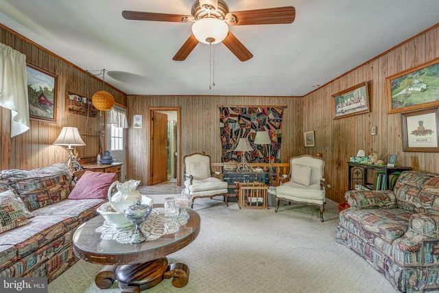 602 E 1ST ST, Mineral, VA 23117