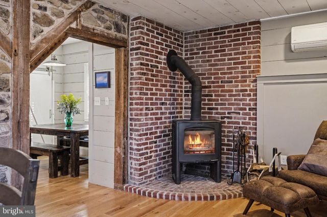 4934 RIVER RD, New Hope, PA 18938