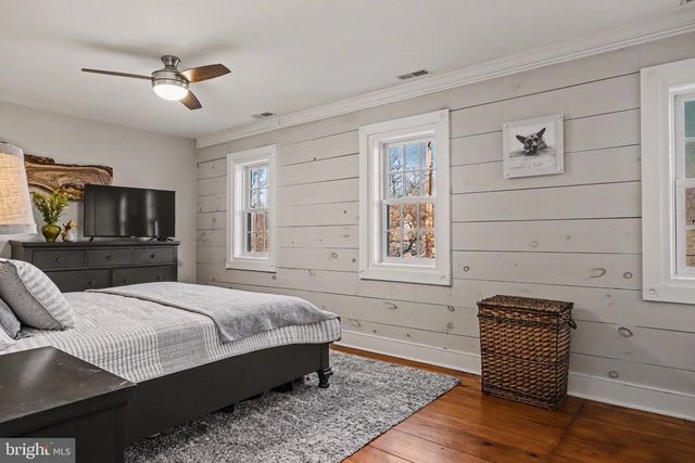 4934 RIVER RD, New Hope, PA 18938