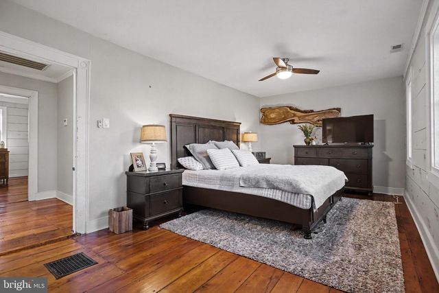 4934 RIVER RD, New Hope, PA 18938