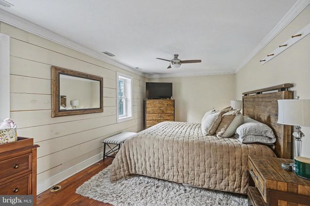 4934 RIVER RD, New Hope, PA 18938