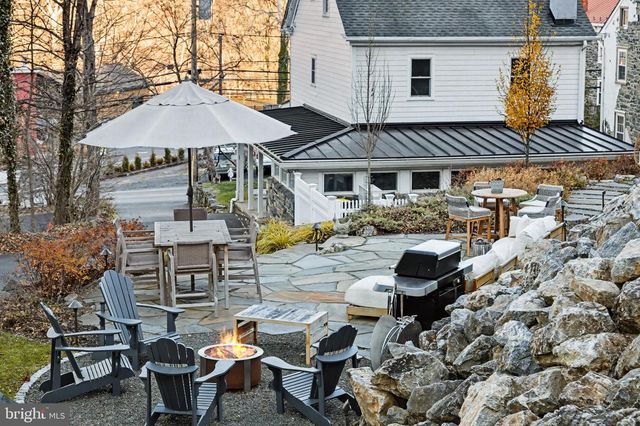 4934 RIVER RD, New Hope, PA 18938