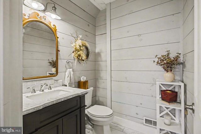 4934 RIVER RD, New Hope, PA 18938