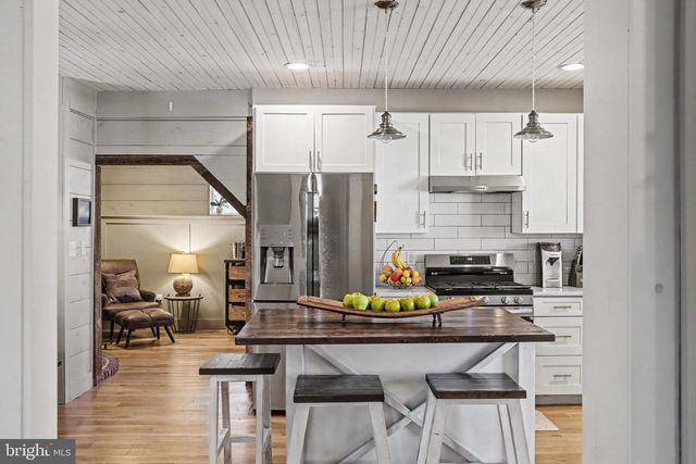 4934 RIVER RD, New Hope, PA 18938