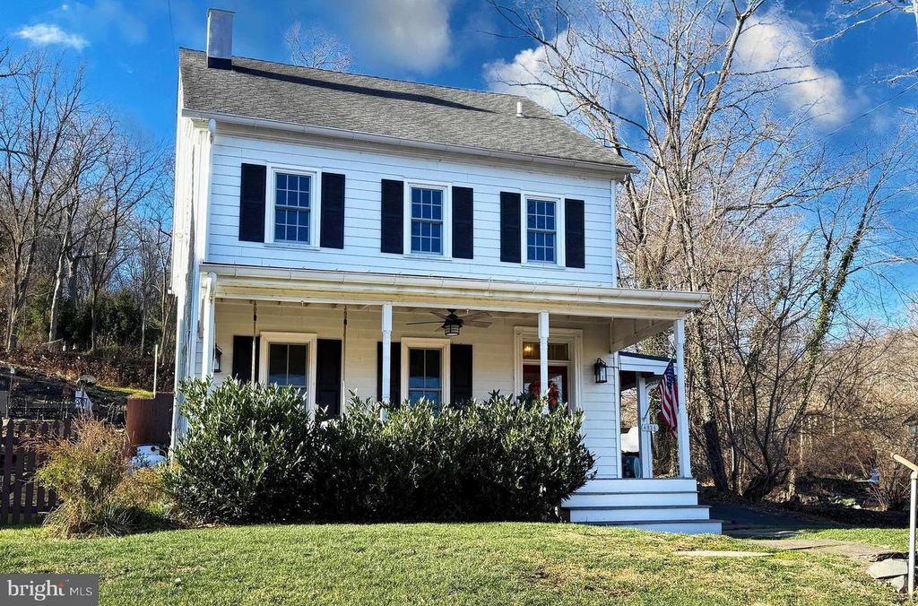 4934 RIVER RD, New Hope, PA 18938