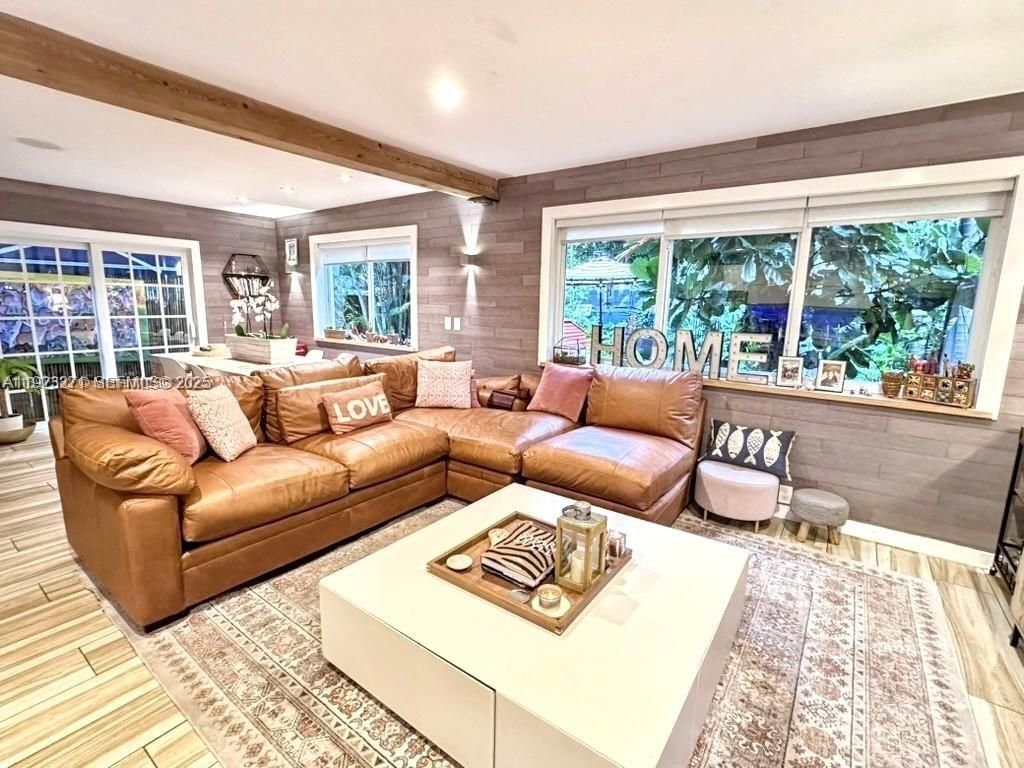 1115 Meridian Ave Townhouse, Miami Beach, FL 33139