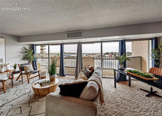 411 Lakewood Circle C904, Colorado Springs, CO 80910