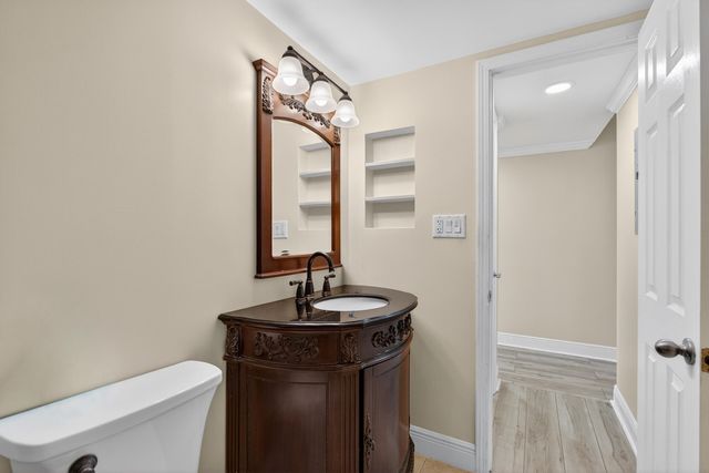 151 Calhoun Avenue 301, Destin, FL 32541