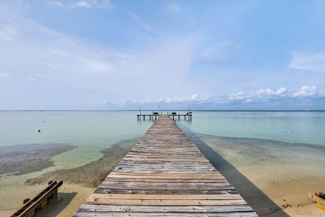 151 Calhoun Avenue 301, Destin, FL 32541