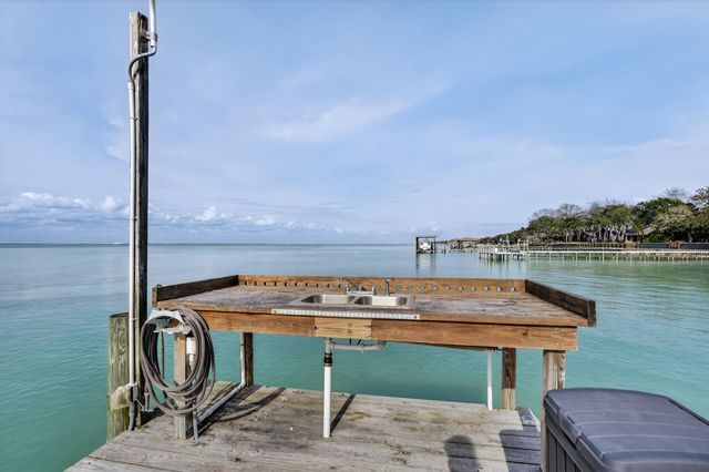 151 Calhoun Avenue 301, Destin, FL 32541