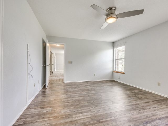 2824 Creekview Place, Norman, OK 73071