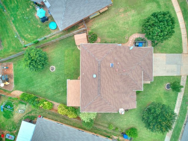 2824 Creekview Place, Norman, OK 73071