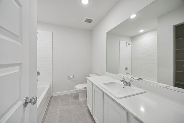 1221 Wolfsbane Drive, Lavon, TX 75166