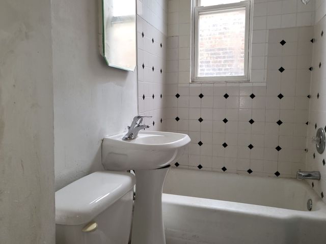 1651 N Central Avenue 2, Chicago, IL 60639