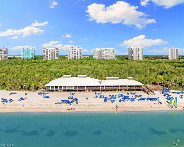 7117 Pelican Bay BLVD # 1903, Naples, FL 34108
