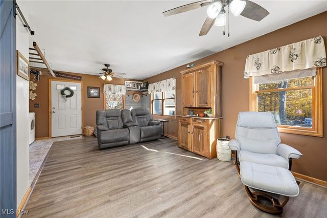 11827 Stratton Road, West Salem, OH 44287