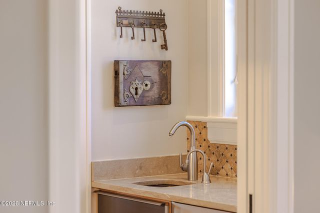 3899 ARDEN Street, Jacksonville, FL 32205