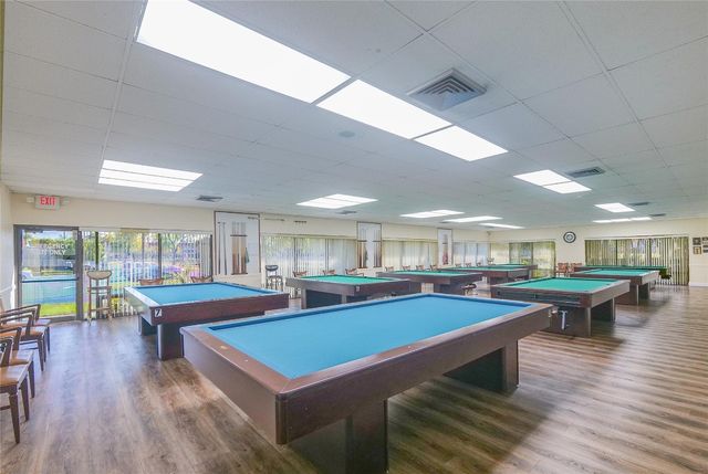 9020 Sunrise Lakes Boulevard 304, Sunrise, FL 33322