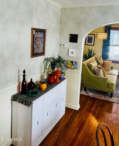 30 Griswold Avenue, Troy, NY 12180