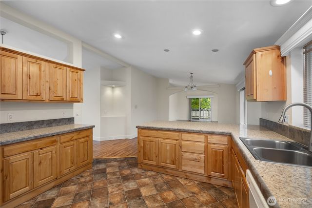 3607 Trail View Lane SE, Lacey, WA 98503