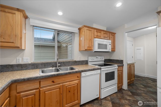 3607 Trail View Lane SE, Lacey, WA 98503