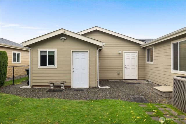 3607 Trail View Lane SE, Lacey, WA 98503