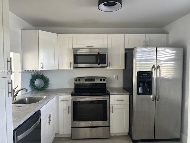 3905 N Nob Hill RD 304, Sunrise, FL 33351