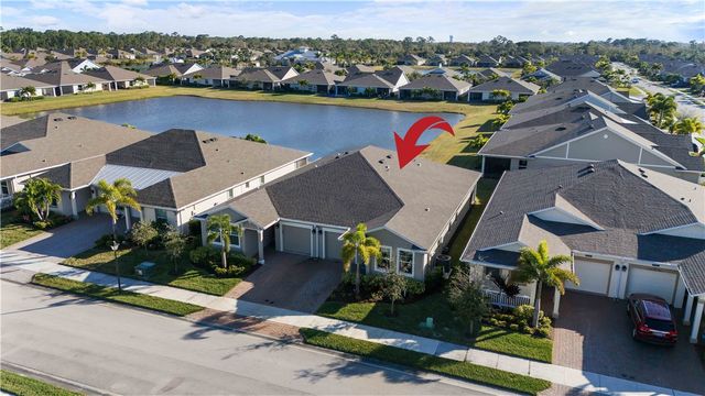 6187 Red Maple Manor, Vero Beach, FL 32966