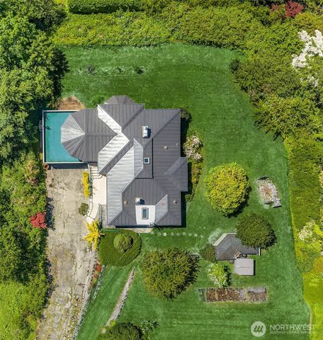 9421 190th Place SW, Edmonds, WA 98020