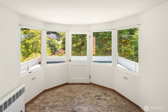 9421 190th Place SW, Edmonds, WA 98020