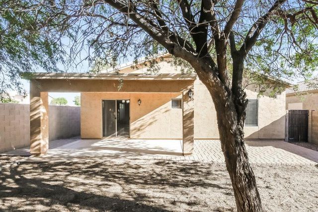 119 E Mountain View Road, San Tan Valley, AZ 85143