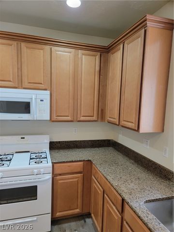 7510 PERLA DEL MAR Avenue, Las Vegas, NV 89179