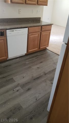 7510 PERLA DEL MAR Avenue, Las Vegas, NV 89179