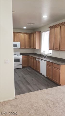 7510 PERLA DEL MAR Avenue, Las Vegas, NV 89179