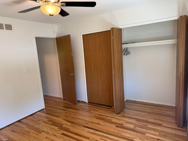 8755 Sterling Street, Center Line, MI 48015