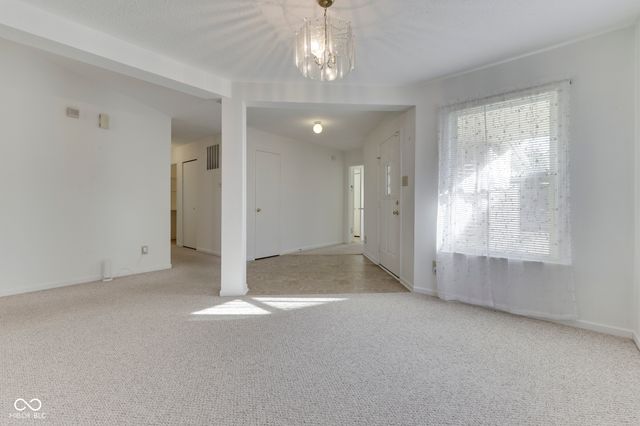 5712 Grassy Bank Drive, Indianapolis, IN 46237
