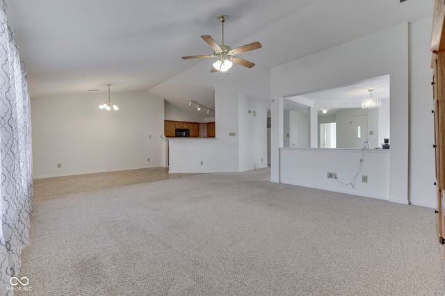 5712 Grassy Bank Drive, Indianapolis, IN 46237