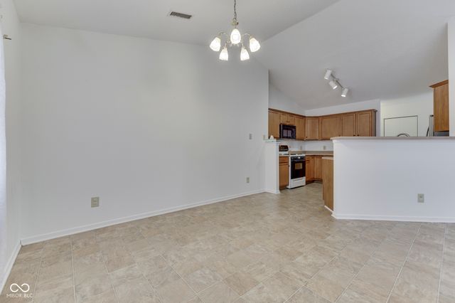 5712 Grassy Bank Drive, Indianapolis, IN 46237