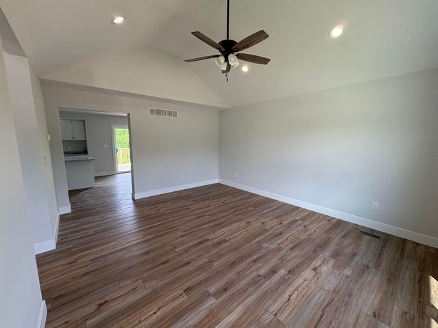 160 Saddlebrook Lane, Dry Ridge, KY 41035