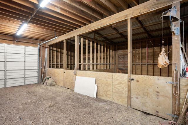 1114 Star Ridge Road, Weimar, TX 78962