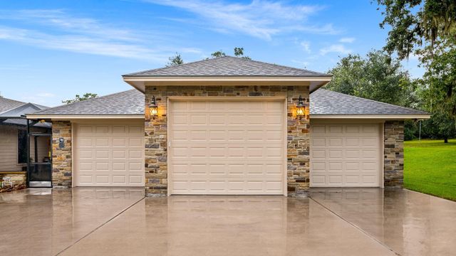 1114 Star Ridge Road, Weimar, TX 78962