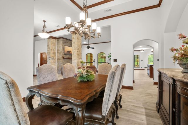 1114 Star Ridge Road, Weimar, TX 78962