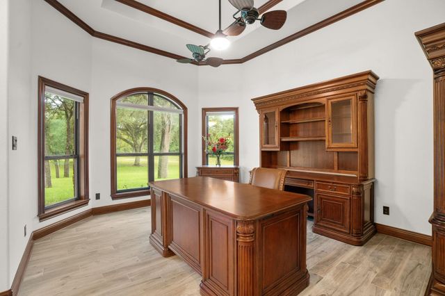 1114 Star Ridge Road, Weimar, TX 78962